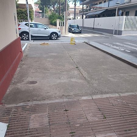Differentflats Palafox Apartment Салоу Екстериор снимка